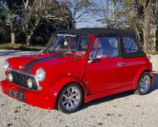 Foto 4 di 6: MINI CLASSIC (1959-2001) MK5 Convertible 