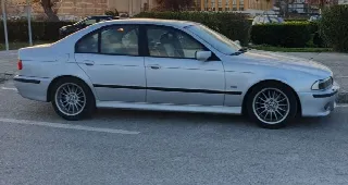 Foto 2 di 8: BMW 525 TDS 