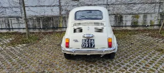 Foto 3 di 6: FIAT 500 LUSSO   