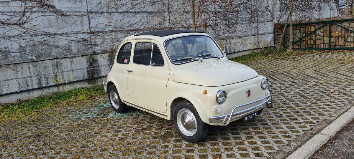 FIAT 500 LUSSO   