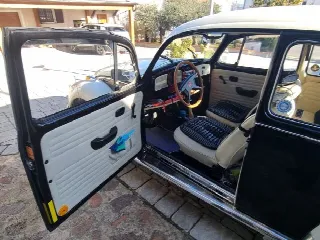 Foto 7 di 11: Volkswagen Maggiolino 11 D 11 Maggiolone 1302 vetro piatto 