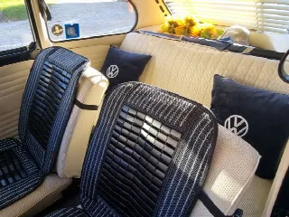 Foto 9 di 11: Volkswagen Maggiolino 11 D 11 Maggiolone 1302 vetro piatto 
