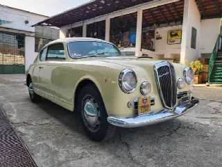 Foto 10 di 41: LANCIA Aurelia B20 GT IV Serie  