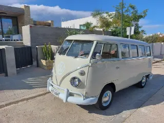 Foto 10 di 13: Volkswagen T1 DE LUXE  