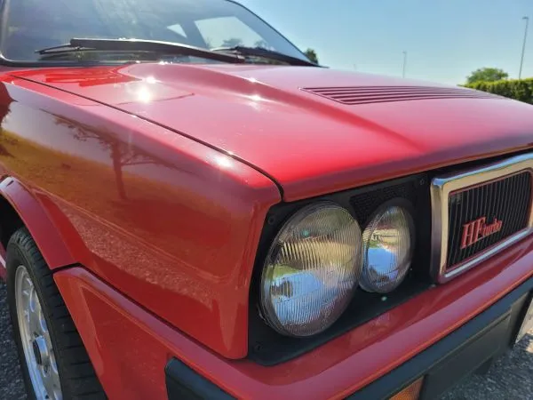 LANCIA Delta HF turbo 1.6