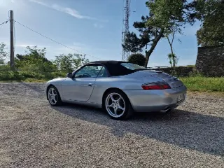 Foto 3 di 15: PORSCHE 911/996Carrera(1998-2006) 911 Cabrio 3.4 Carrera 996 300cv Manuale 