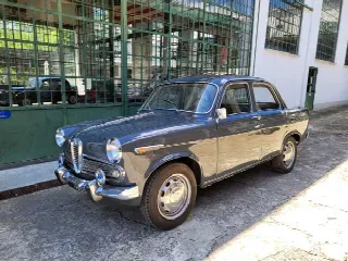 Foto 1 di 40: ALFA ROMEO Giulietta TI - SUMMER PRICE