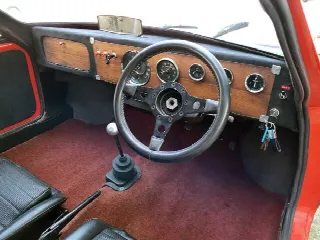 Foto 16 di 33: MINI  Marcos 1300 GT - SUMMER PRICE