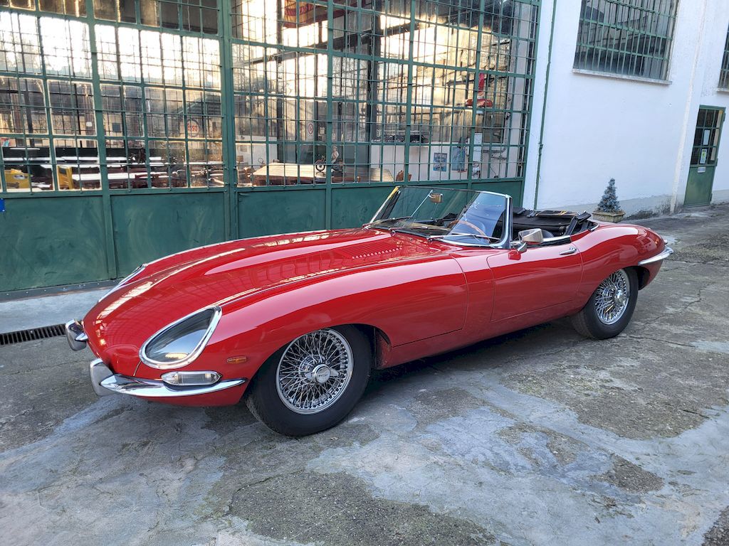 JAGUAR E-Type SI (1961-1968) Roadster OTS Series 1 - SUMMER PRICE