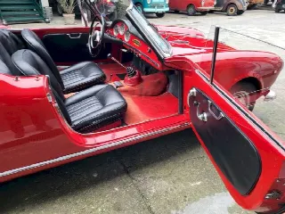 Foto 25 di 61: ALFA ROMEO Giulietta Spider 