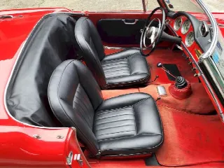 Foto 29 di 61: ALFA ROMEO Giulietta Spider 