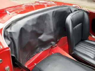 Foto 32 di 61: ALFA ROMEO Giulietta Spider 