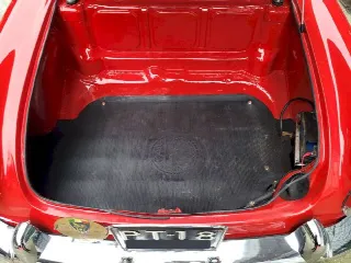 Foto 35 di 61: ALFA ROMEO Giulietta Spider 
