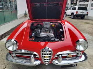 Foto 37 di 61: ALFA ROMEO Giulietta Spider 