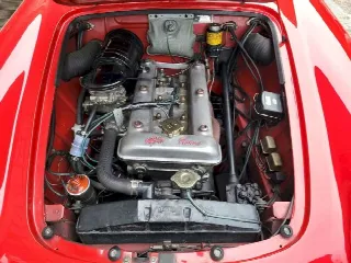 Foto 38 di 61: ALFA ROMEO Giulietta Spider 
