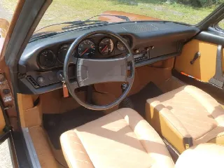 Foto 9 di 9: PORSCHE 911(1963-1973) Modello G Targa