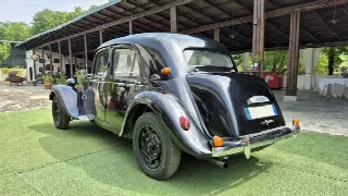 Foto 17 di 49: CITROEN Traction Avant 11 BL - SUMMER PRICE