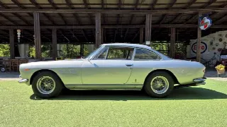Foto 3 di 66: FERRARI 330 GT 2+2 I Serie 