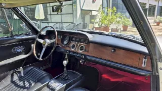 Foto 50 di 66: FERRARI 330 GT 2+2 I Serie 