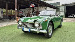 Foto 6 di 56: TRIUMPH TR4 IRS - SUMMER PRICE