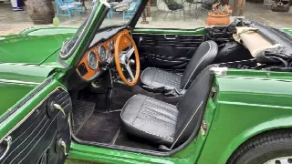 Foto 21 di 56: TRIUMPH TR4 IRS - SUMMER PRICE