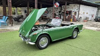 Foto 40 di 56: TRIUMPH TR4 IRS - SUMMER PRICE