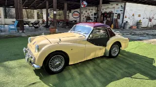 Foto 62 di 70: TRIUMPH TR3A  