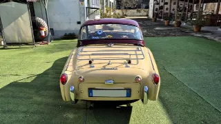 Foto 70 di 70: TRIUMPH TR3A  