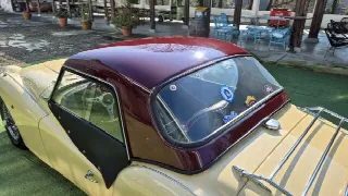 Foto 65 di 70: TRIUMPH TR3A  