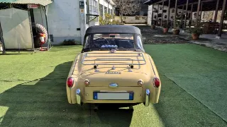 Foto 56 di 70: TRIUMPH TR3A  