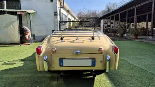 Foto 14 di 70: TRIUMPH TR3A  