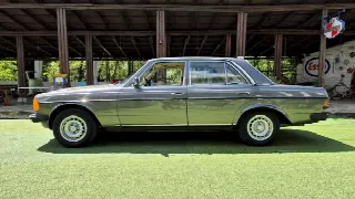 Foto 9 di 72: MERCEDES-BENZ 240 D Berlina W123 - SUMMER PRICE