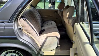 Foto 54 di 72: MERCEDES-BENZ 240 D Berlina W123 - SUMMER PRICE