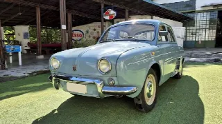 Foto 4 di 64: ALFA ROMEO Dauphine Berlina - SUMMER PRICE