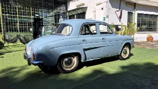 Foto 15 di 64: ALFA ROMEO Dauphine Berlina - SUMMER PRICE