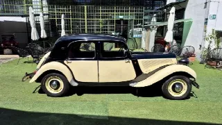Foto 20 di 65: CITROEN Traction Avant 11 BL - SUMMER PRICE