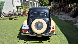 Foto 25 di 65: CITROEN Traction Avant 11 BL - SUMMER PRICE