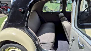 Foto 50 di 65: CITROEN Traction Avant 11 BL - SUMMER PRICE