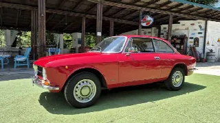 Foto 5 di 58: ALFA ROMEO GTJunior GT 1300 Junior – SUMMER PRICE 