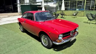 Foto 20 di 58: ALFA ROMEO GTJunior GT 1300 Junior – SUMMER PRICE 