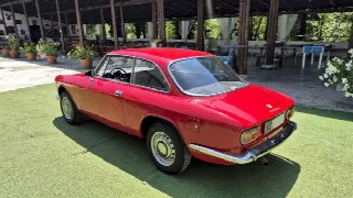 Foto 25 di 58: ALFA ROMEO GTJunior GT 1300 Junior – SUMMER PRICE 