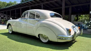 Foto 17 di 74: JAGUAR MkIX Saloon MK 9 - SUMMER PRICE 