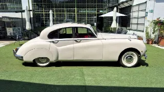 Foto 22 di 74: JAGUAR MkIX Saloon MK 9 - SUMMER PRICE 