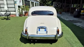 Foto 28 di 74: JAGUAR MkIX Saloon MK 9 - SUMMER PRICE 
