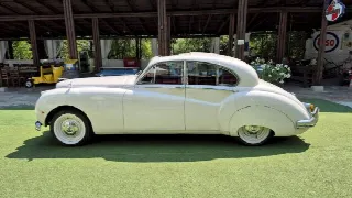 Foto 29 di 74: JAGUAR MkIX Saloon MK 9 - SUMMER PRICE 