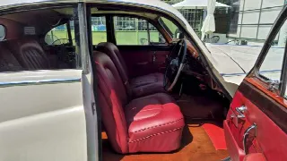 Foto 34 di 74: JAGUAR MkIX Saloon MK 9 - SUMMER PRICE 