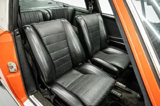 Foto 3 di 4: PORSCHE 911(1963-1973) 2.2 E Targa   