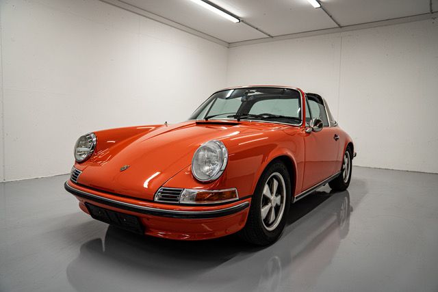 PORSCHE 911(1963-1973) 2.2 E Targa   