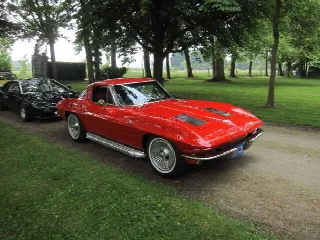 Foto 1 di 5: CHEVROLET Corvette C2 Split window   