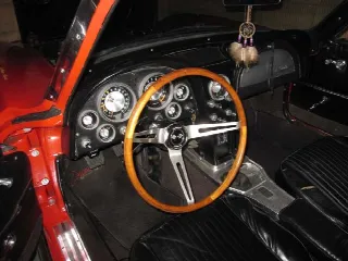 Foto 5 di 5: CHEVROLET Corvette C2 Split window   